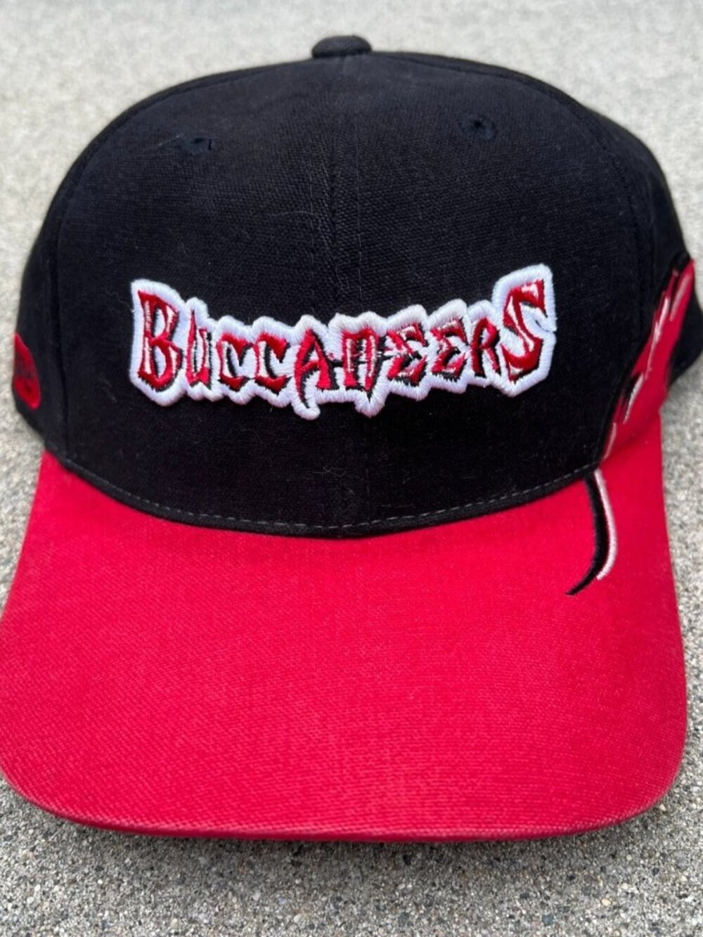 Vintage 90s SPL 28 Tampa Buccaneers Football Hat Men's One Size Black Cap NFL